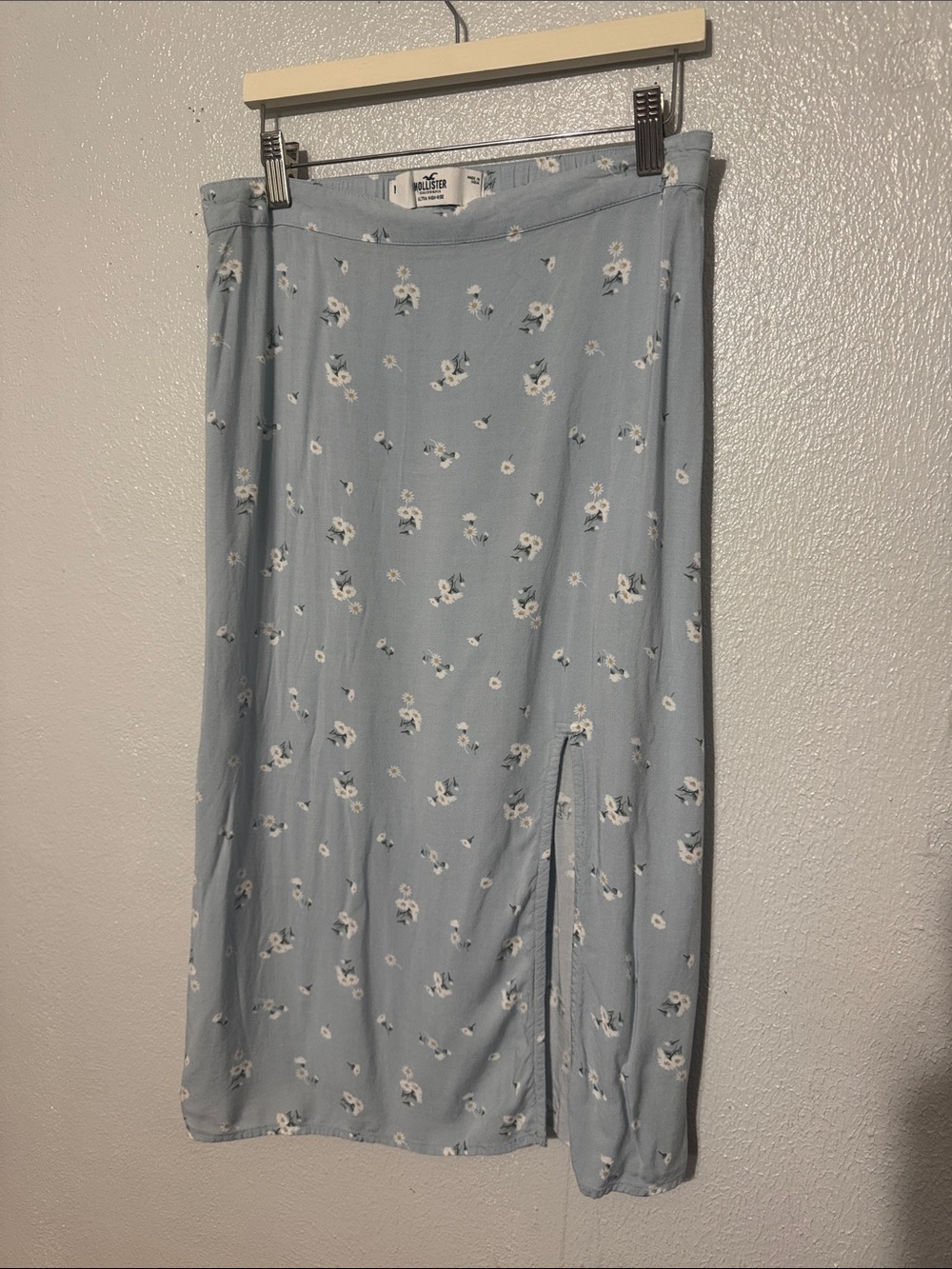 Hollister Floral Midi Skirt Light Blue Slit High Rise Summer Coquette Cottage M